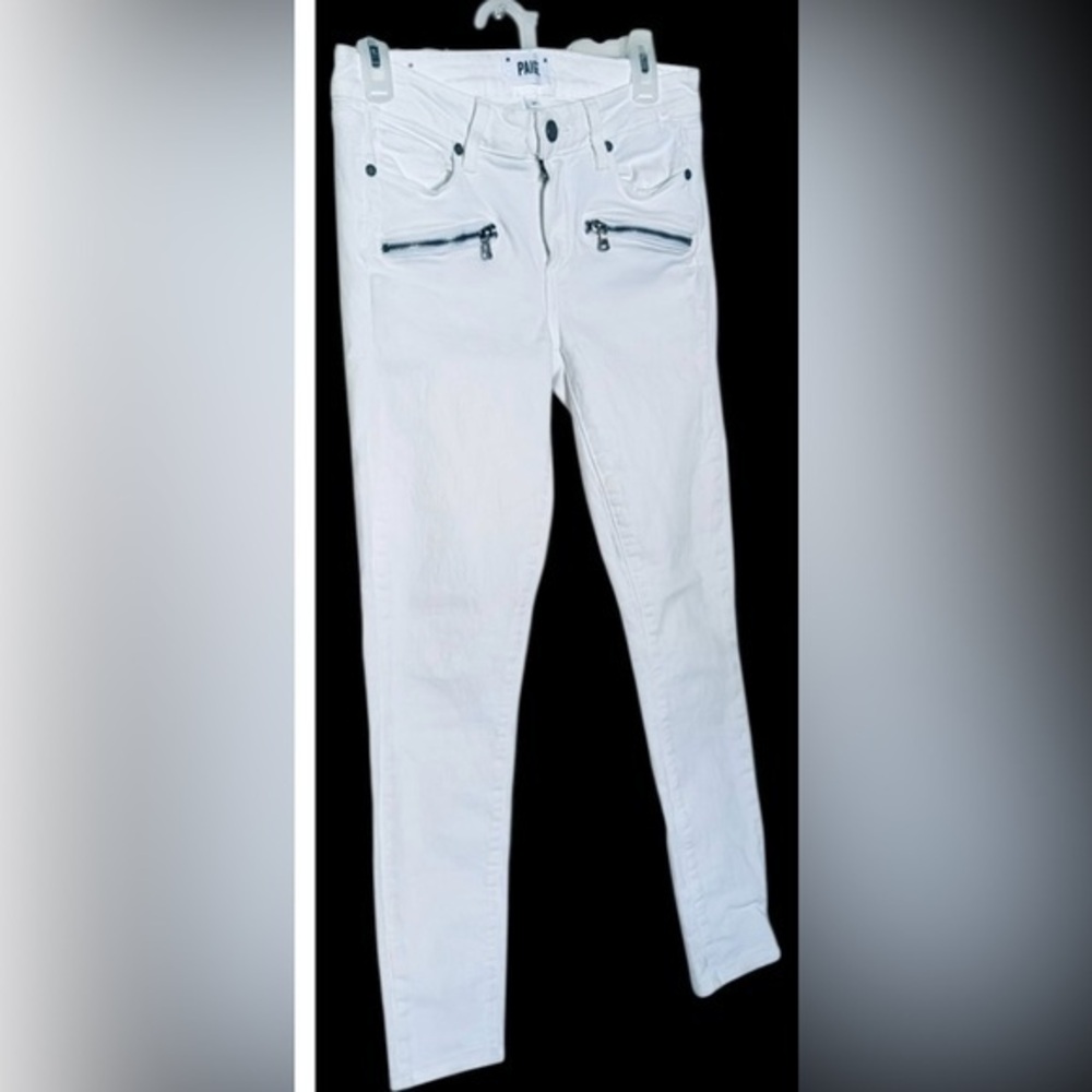 PAIGE White Skinny Jeans Sleek Design Like New